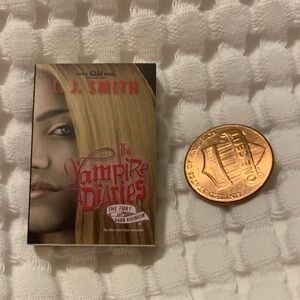Zuru Mini Brands Series 1 The Vampire Diaries - Common